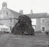 Edington_Mains_-_die_Farm_von_Jim_Clark_und_seinen_Eltern